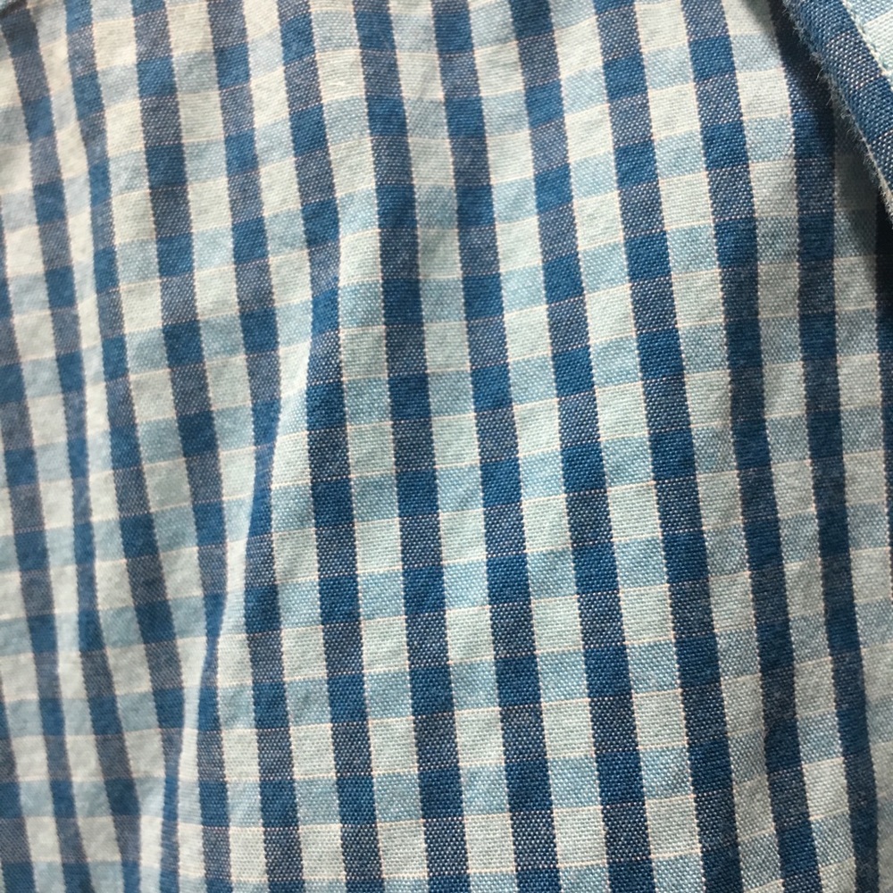 Express button down - Picture 3 of 3